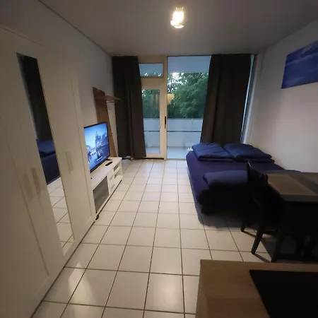 Apartment, Nähe U-bahn U3, 15 Min Zentrum, Garage Apartment München